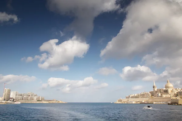 Zwei Spitze Der Insel Malta Auf Der Einen Seite Die — Stockfoto