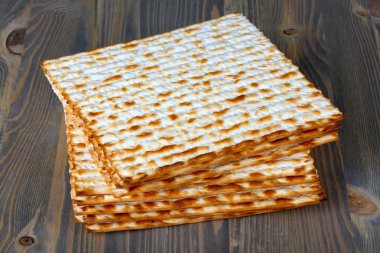 matzoh (Yahudi Fısıh ekmek) 