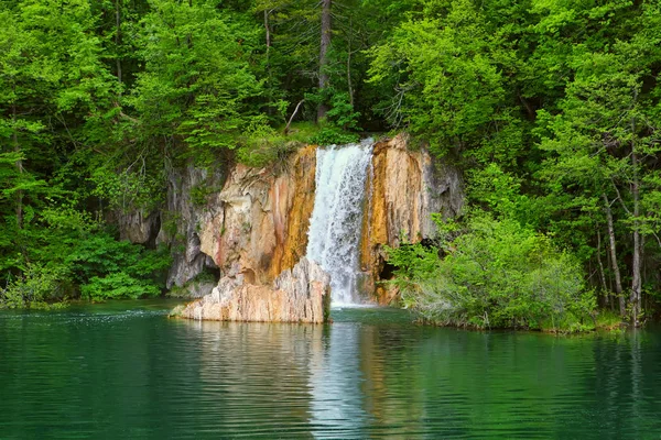 Плитвицкие озера Хорватии — стоковое фото