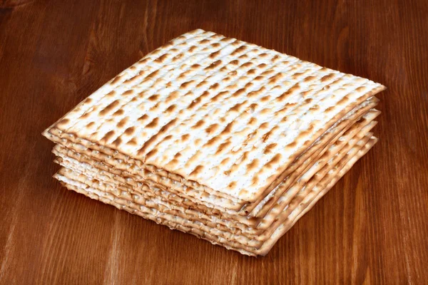 Matzo ahşap tablo — Stok fotoğraf