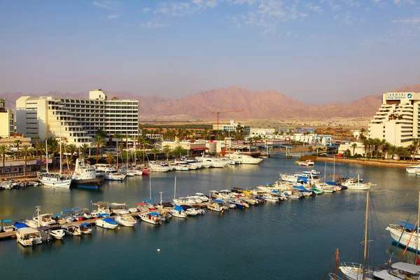 The nice view from marina promenade on the moored boats — Stock Photo, Image