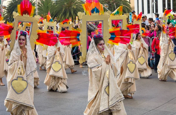 Dag van de dode parade in Mexico-stad. — Stockfoto