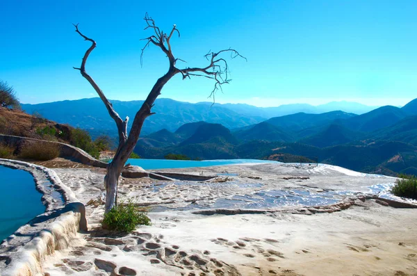 Hierve el Agua Oaxaca Orta vadilerde. Meksika