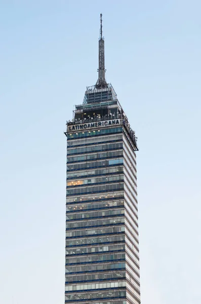 Torre Latinoamericana in Mexico-stad. — Stockfoto