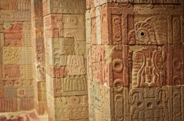 Veranda Teotihuacan sütunlar