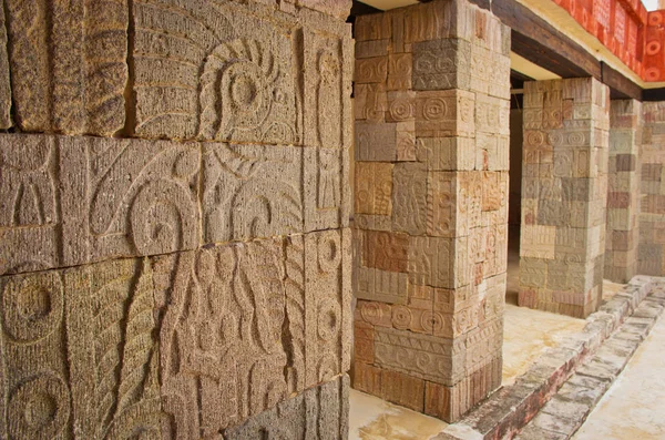 Patio van zuilen in Teotihuacan — Stockfoto