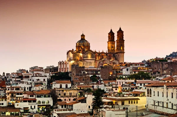 Night view of Taxco city — Stock Photo, Image