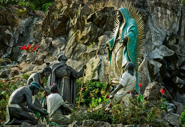 Denkmal la ofrenda in Mexiko-Stadt — Stockfoto