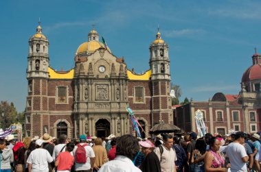 Virgin Guadalupe günün 