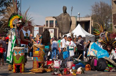 Virgin Guadalupe günün