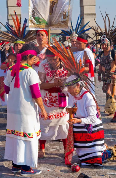 Dag van de Maagd van Guadalupe in Mexico-stad — Stockfoto