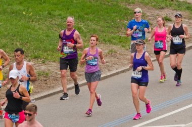 Boston'da yıllık marathon  