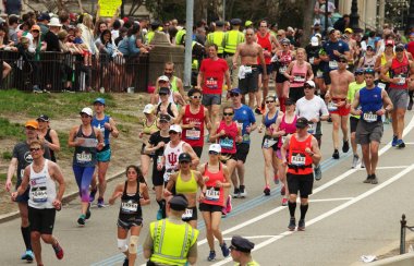 Boston'da yıllık marathon  