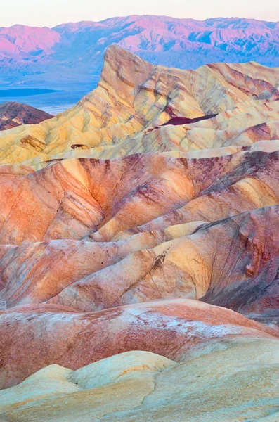 Zabriskie Point dans la vallée de la mort — Photo