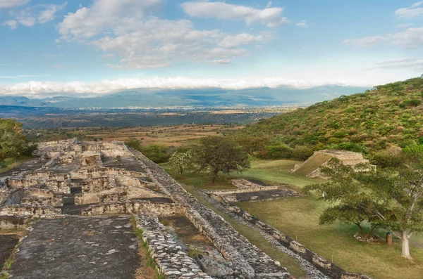 Sítio arqueológico de Xochicalco no México — Fotografia de Stock