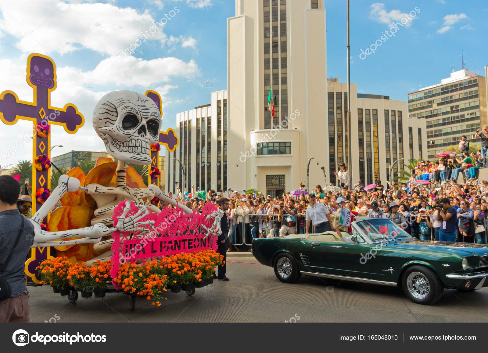 Day of the dead parade Stock Editorial Photo © Byelikova 165048010