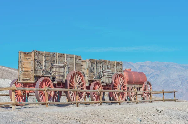 Harmónia bórax működik a Death Valley — Stock Fotó