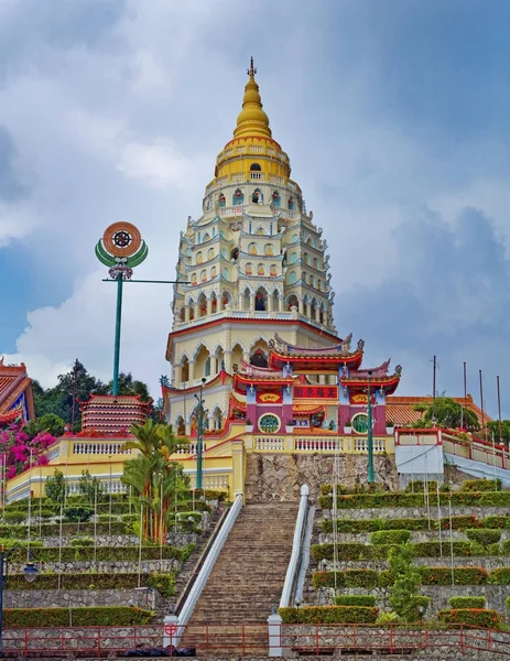 Kek Lok Si tapınağıdır Penang yer alan bir Budist tapınağı — Stok fotoğraf