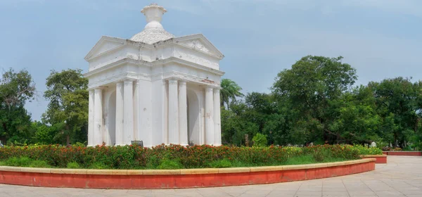 Aayi Mandapam (пам'ятник парк) у Пондічеррі, Сполучені Штати Америки — стокове фото