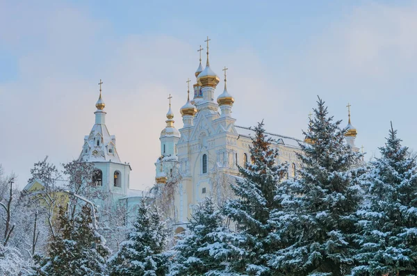 Catedral de Pokrovsky en Kharkiv — Foto de Stock