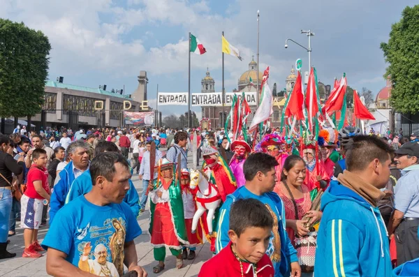 Fiesta de Nuestra Señora de Guadalupe en la Ciudad de México — Foto de Stock