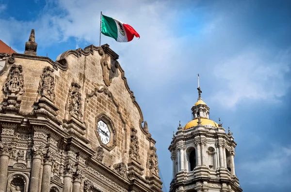 Régi Basilica Our Lady Guadalupe Mexikóvárosban — Stock Fotó