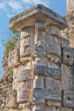 Chaac heykelinin Codz kaka Sarayı (maskeler) Kabah, Yucatan, Meksika için (yağmur Tanrı)