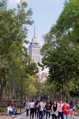Mexico City, Meksika - 11 Aralık 2016: Torre Latinoamericana (Latin Amerikalı Tower) Mexico City'de görünümünü.