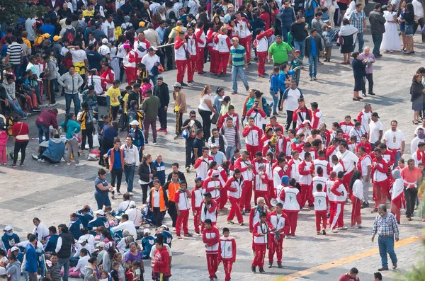 Πόλη Του Μεξικού Μεξικό Δεκεμβρίου 2016 Προσκυνητές Γιορτάζουν Φεστιβάλ Της — Φωτογραφία Αρχείου