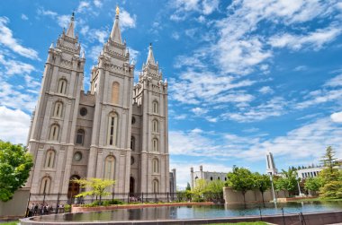 Salt Lake City, Amerika Birleşik Devletleri - 19 Mayıs 2017: Tuz Gölü Tapınağı bir Tapınağı, Church of İsa İsa of Latter-day Saints (Lds kilise) Salt Lake City, Utah, ABD olduğunu