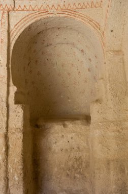 Kapadokya - 27 Nisan 2016:Interior Cappadocia, Orta Anadolu, Türkiye, Unesco Dünya Mirası erken ortodox Hıristiyan fresk ile Meskendir mağara Kilisesi