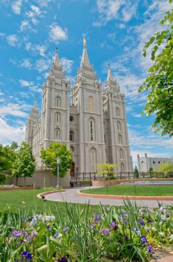 Salt Lake City, Amerika Birleşik Devletleri - 19 Mayıs 2017: Tuz Gölü Tapınağı bir Tapınağı, Church of İsa İsa of Latter-day Saints (Lds kilise) Salt Lake City, Utah, ABD olduğunu