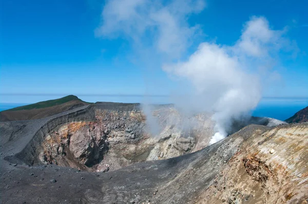 Volcán Ebeko Isla Paramushir Islas Kuriles Rusia — Foto de Stock