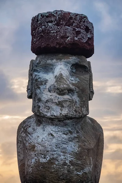 Moai Staty Ahu Tongariki Den Största Ahu Påskön Vid Soluppgången — Stockfoto