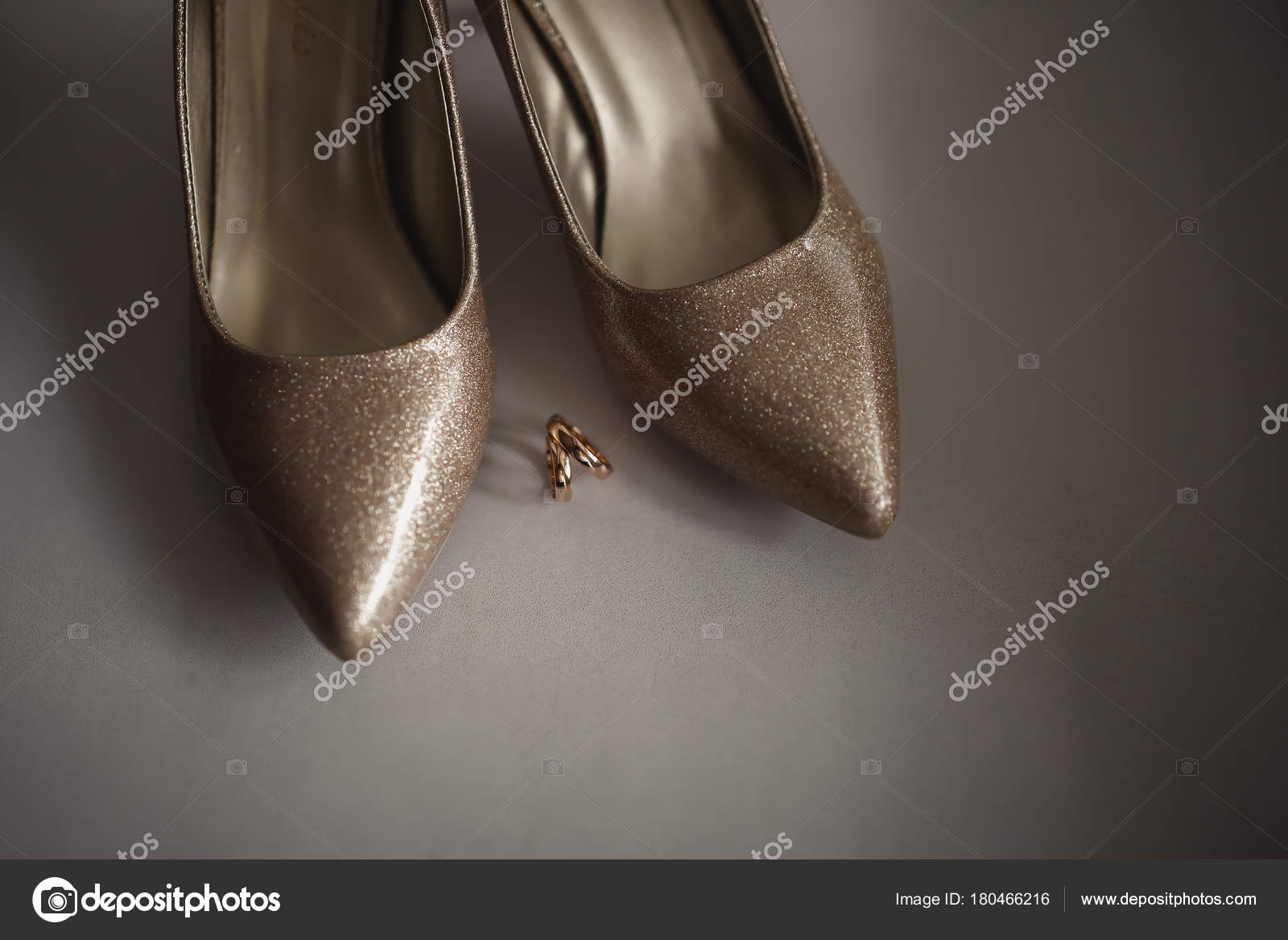wedding shoes with diamonds