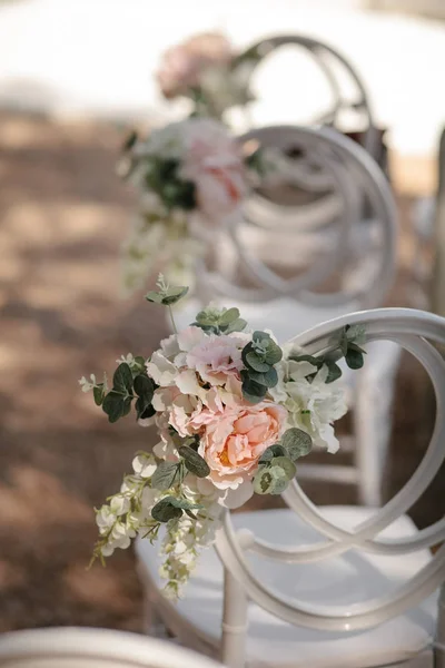 Mooie decoratie voor huwelijk ceremonie eve — Stockfoto