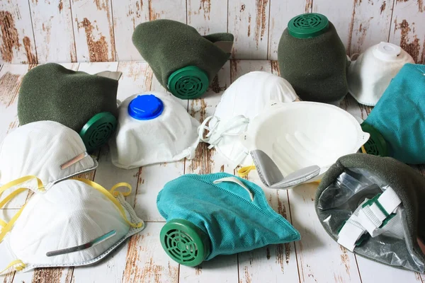 Masken Und Atemschutzmasken Zum Schutz Vor Coronavirus — Stockfoto