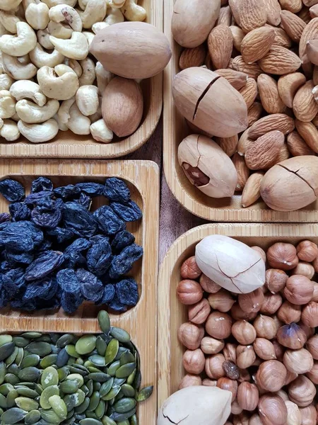 Raisins Nuts Breakfast — Stock Photo, Image