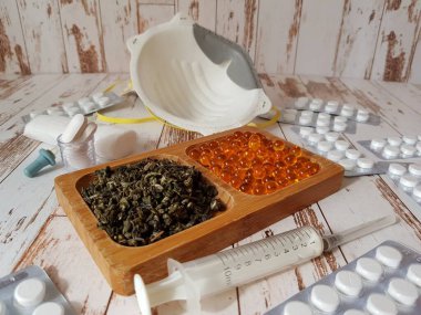 Bir hastalığı tedavi etmek için şifalı bitkiler ve ilaçlar