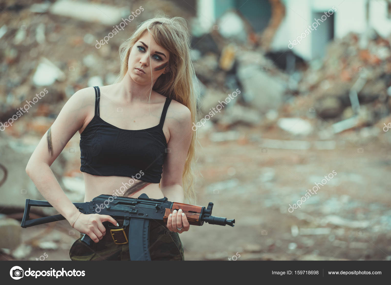 chastnie-fotografii-krasivoy-zhenshini