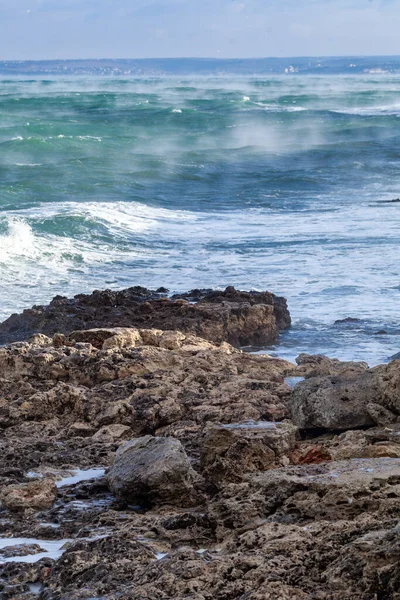 흑해의 파도와 — 스톡 사진