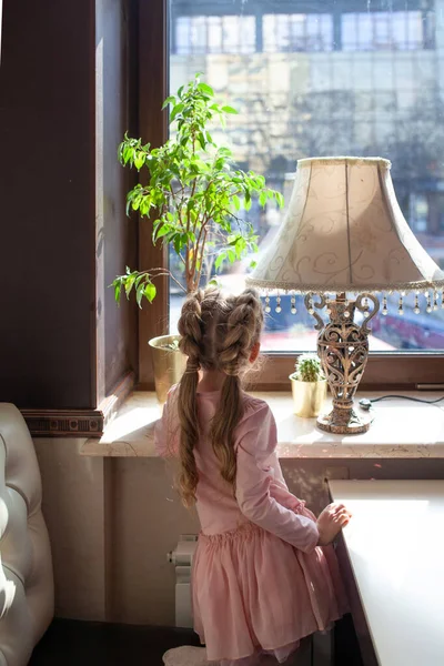 Beautiful Little Girl Pink Dress Sits White Sofa Cafe Sunny — Stock Photo, Image