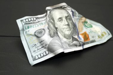 buruşuk dolar para. Cryptocurrency para kavramı