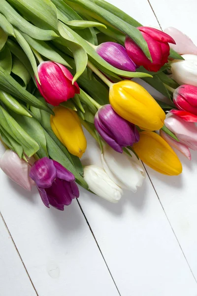 Buquê Tulipas Coloridas Chão Presente Para Dia Mulheres Primavera Tulipas — Fotografia de Stock