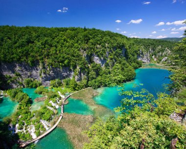 Hırvatistan 'daki Plitvice Gölleri Ulusal Parkı Güzel Manzara, Nefes Kesen Manzara