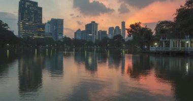 Lumpini Parkı, Bangkok, Tayland. Aralık 2018