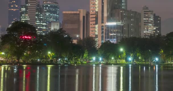 Lumpini Park, Bangkok, Thaïlande. DEC 2018 — Video