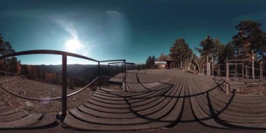 4k Sonbahar zaman bir güzel dağ sahnenin 360 Vr sanal gerçeklik. Vahşi Rus dağlar.
