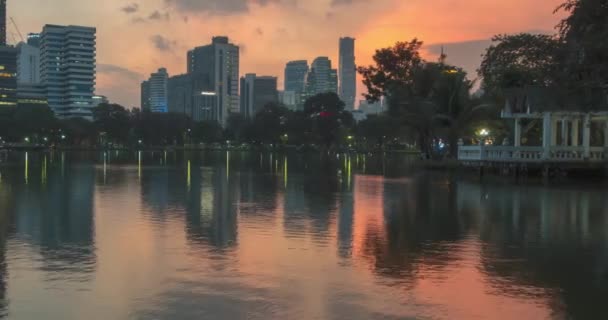 Lumpini Park, Bangkok, Tailândia. DEC 2018 — Vídeo de Stock