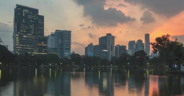 Парк Лумпіні, Бангкок, Таїланд. DEC 2018 — стокове відео